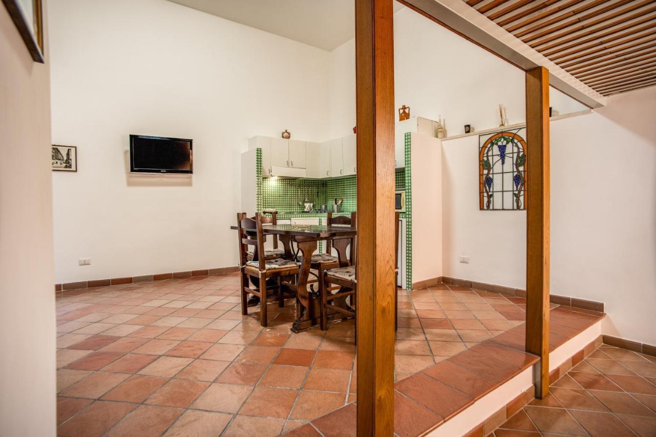 Le Case Di Andrea - Nel Cuore Di Trastevere Rom Exteriör bild